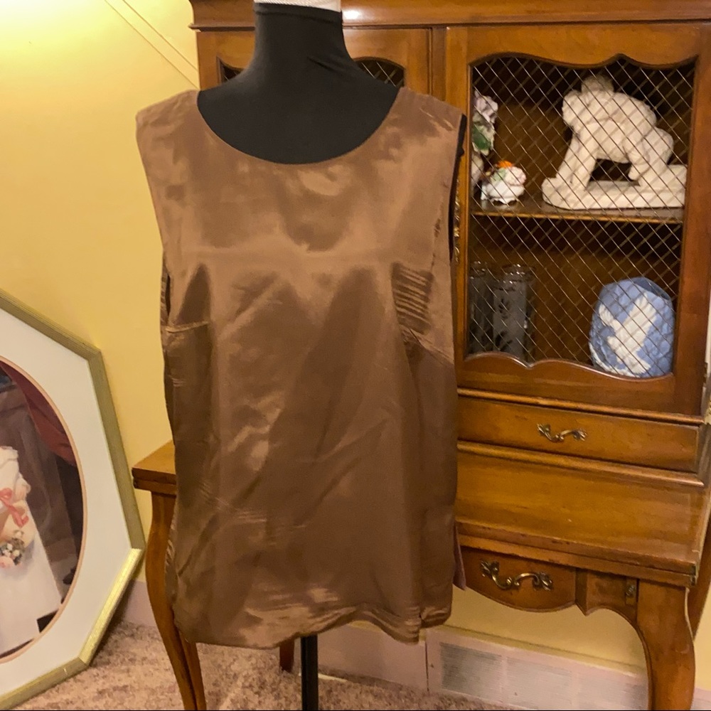 Neiman Marcus Brown Silk Shell. - image 4